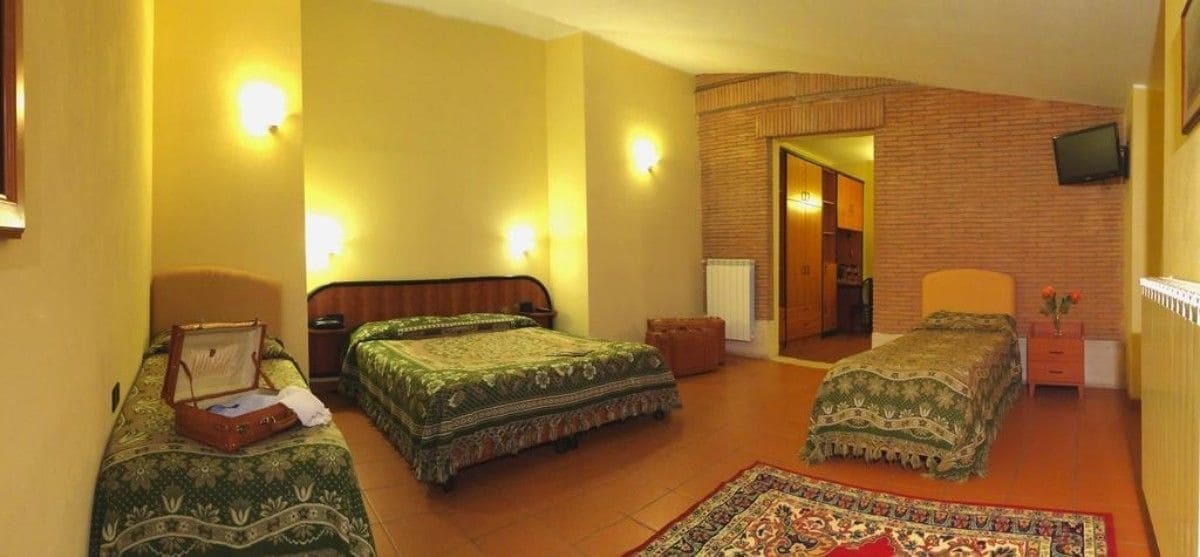 Lh Albergo Il Picchio ペスカッセーロリ エクステリア 写真